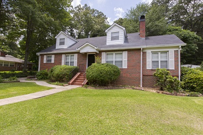 The acquisition of property manager HavenBrook Partners, along with a portfolio of 3,236 single-family rental properties managed by HavenBrook, expands Front Yard Residential Corp.’s portfolio to approximately 15,000 homes.