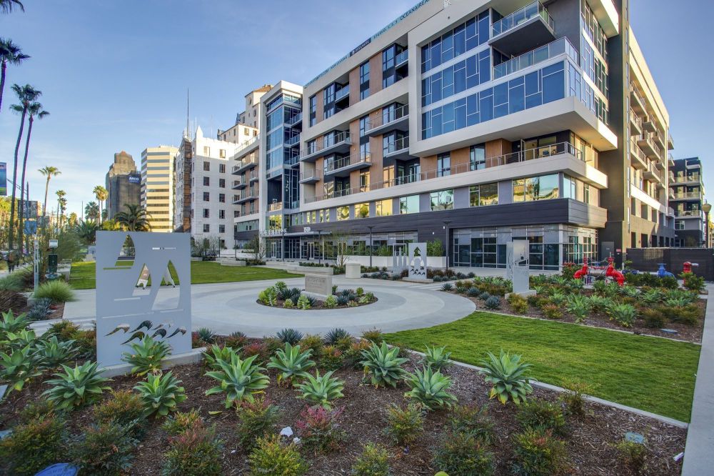 Waterford acquired the market-rate Oceanaire in Long Beach, California, converting it into middle-income housing.