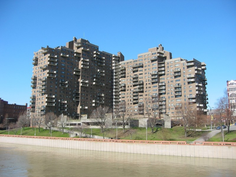 KeyBank Community Development Lending & Investment provided a $200 million construction loan to Conifer Realty and Community Preservation Partners for the rehab of Andrews Terrace in Rochester, New York.
