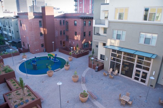 The $40.5 million is financed with 4%
low-income housing tax credit (LIHTC) equity from syndicator Merritt Community
Capital. The team also utilized energy rebates.