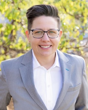 Kate G. de la Garza