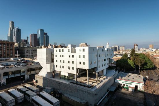 Designed by Michael Maltzan, the development is seeking to achieve LEED Platinum certification.